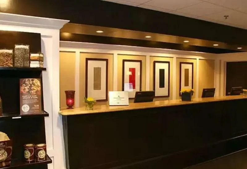 Отель Doubletree By Hilton Memphis Downtown